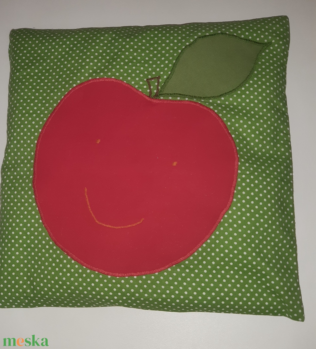 Almás  párna  - játék & sport - ovis felszerelés - ovis párna, kispárna - Meska.hu