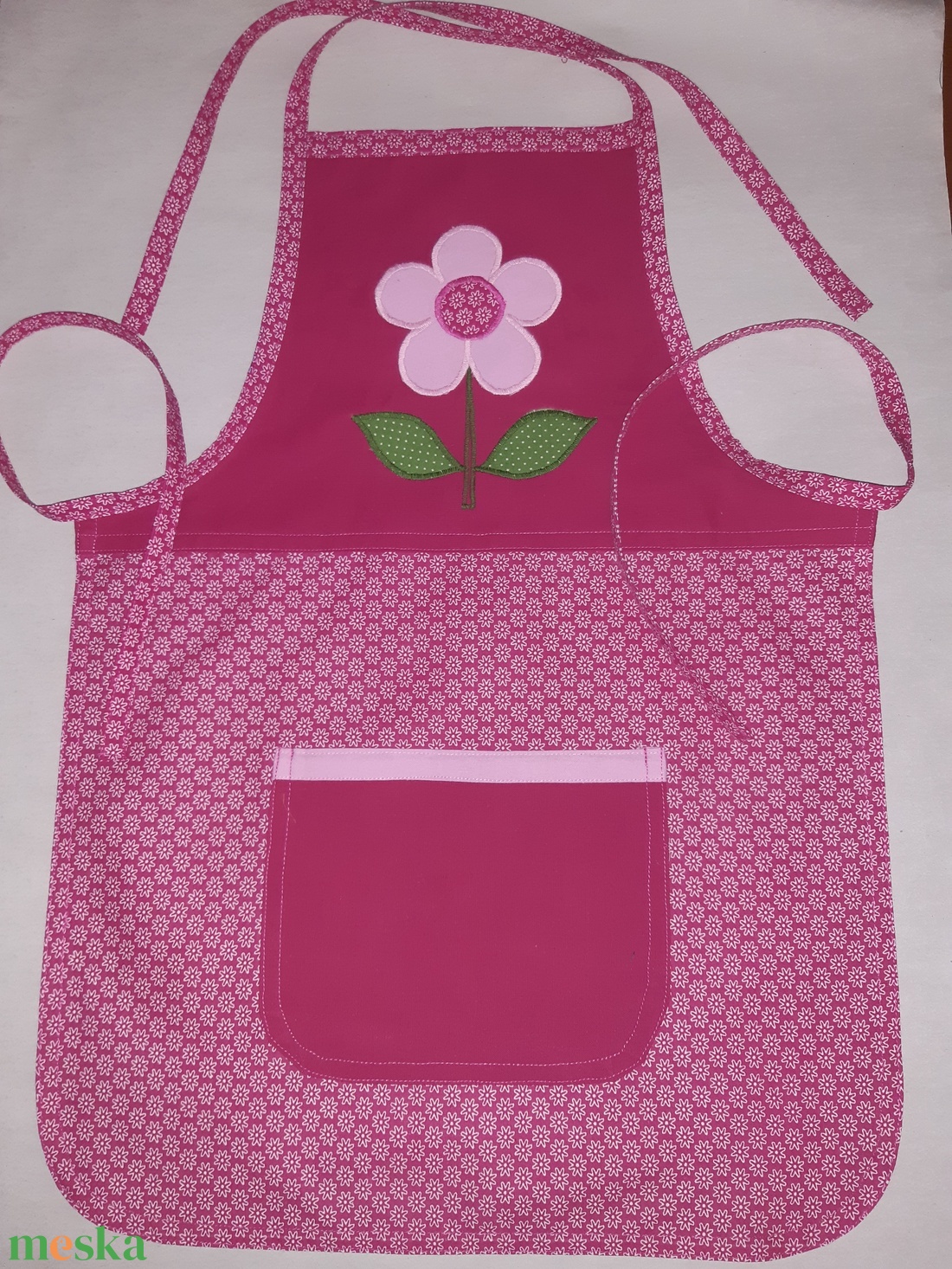 Virágos kötény, pink - otthon & életmód - konyhafelszerelés, tálalás - konyhai textil - kötény - Meska.hu