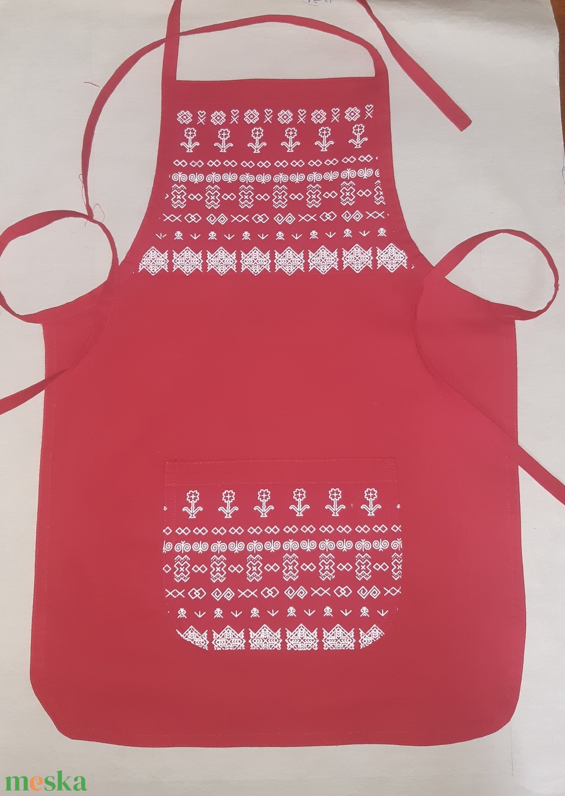 Piros kötény - otthon & életmód - konyhafelszerelés, tálalás - konyhai textil - kötény - Meska.hu Piros kötény - otthon & életmód - konyhafelszerelés, tálalás - konyhai textil - kötény - Meska.hu