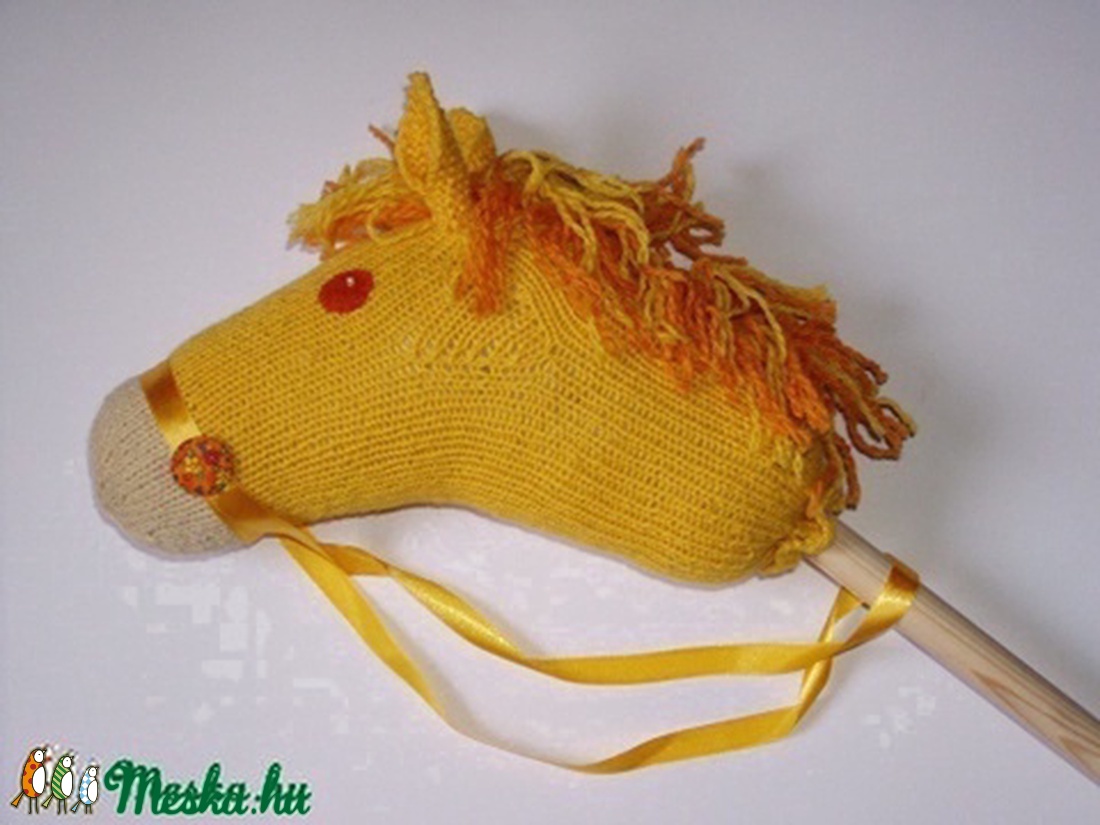 Vesszőparipa természetes anyagok felhasználásával, egyedi megrendelés alapján -  - Meska.hu