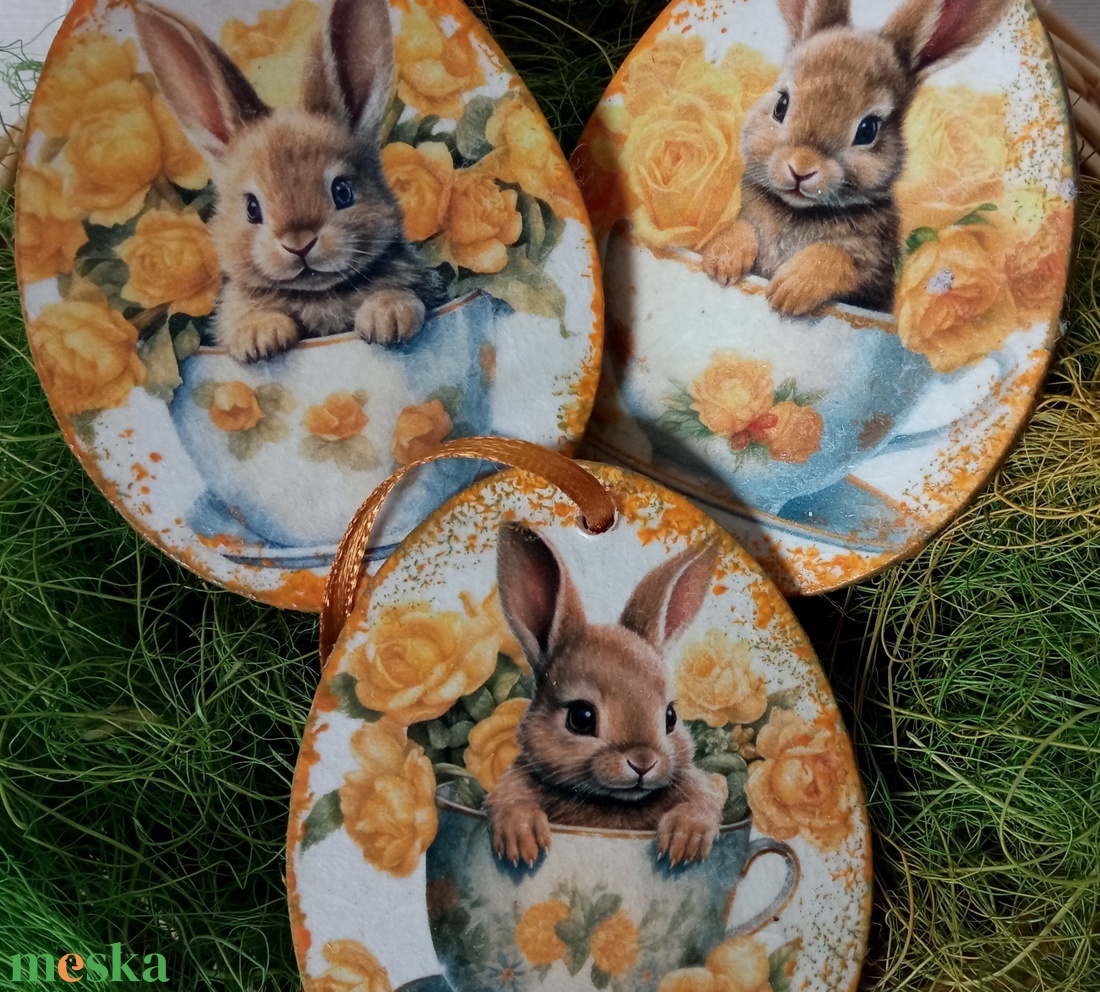 Nyuszik csészében- húsvéti tojások - otthon & életmód - dekoráció - fali és függő dekoráció - függődísz - Meska.hu