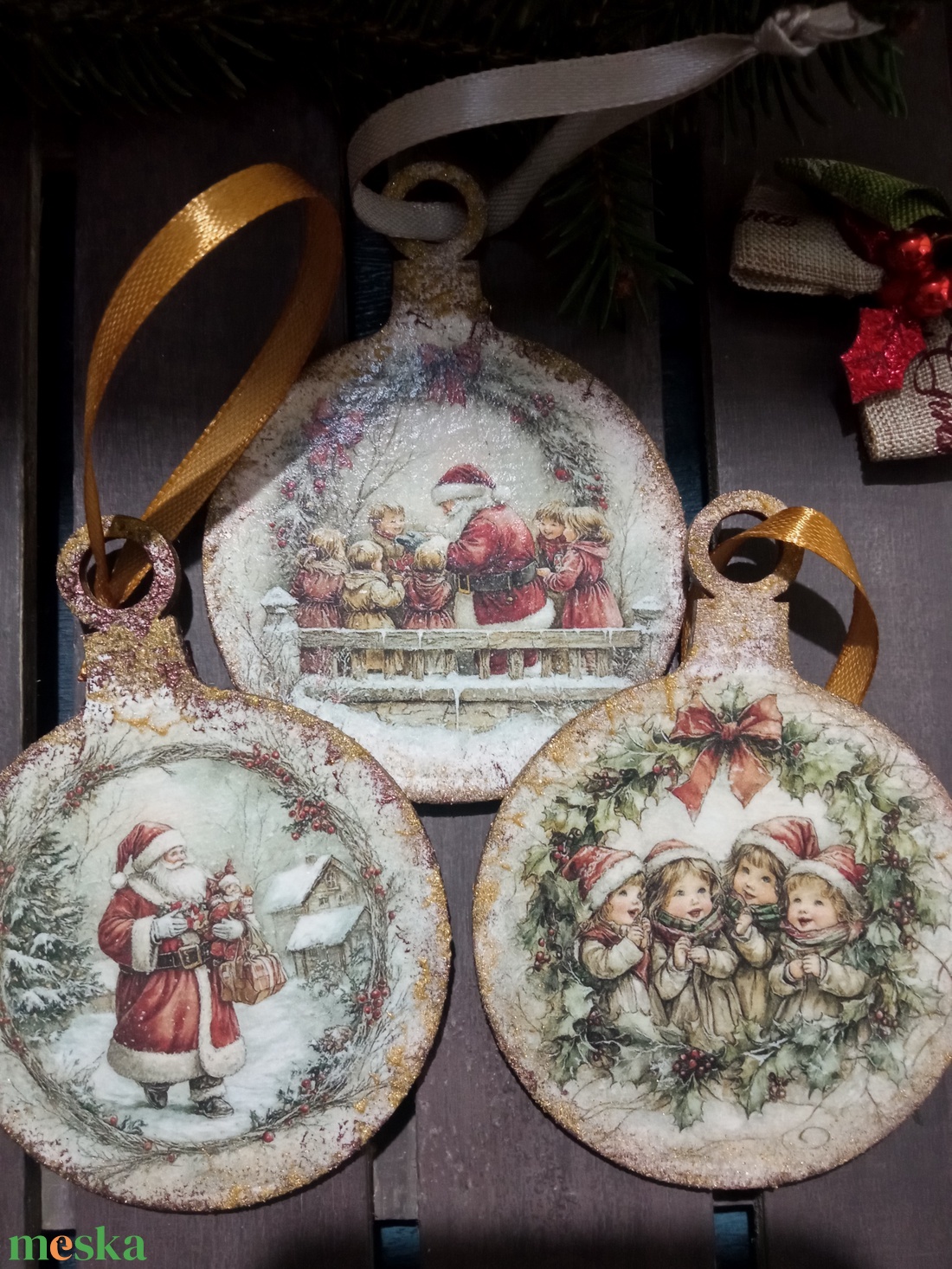 Télapóra vrva-karácsonyfadíszek - karácsony - karácsonyi lakásdekoráció - karácsonyfadíszek - Meska.hu