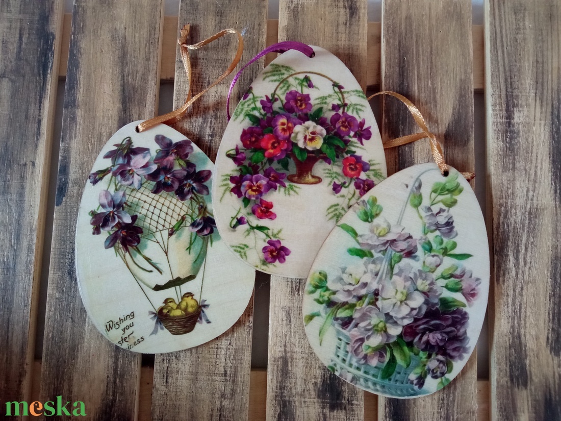 Tavaszi vir�gos húsvéti toj�sok - ünnepi díszek, dekorációk - húsvéti díszek és dekorációk - húsvéti tojás, hímestojás - Meska.hu