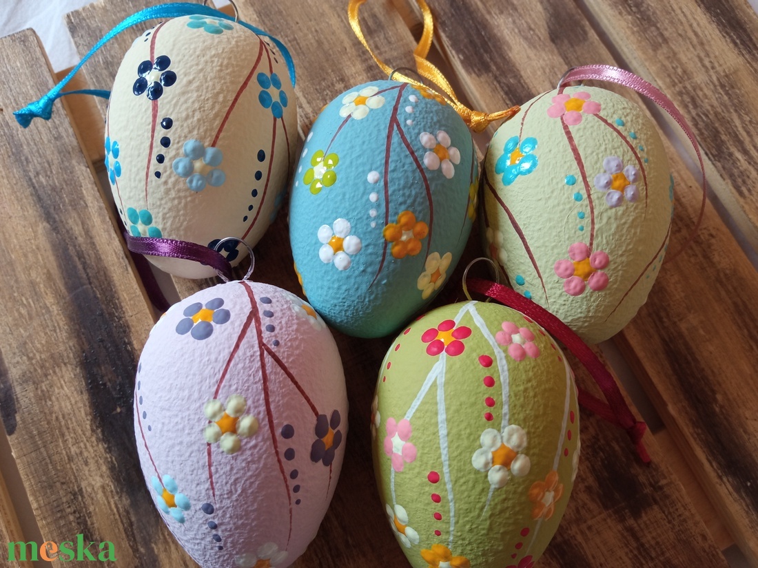 Pontozott húsvéti tojások - ünnepi díszek, dekorációk - húsvéti díszek és dekorációk - húsvéti tojás, hímestojás - Meska.hu