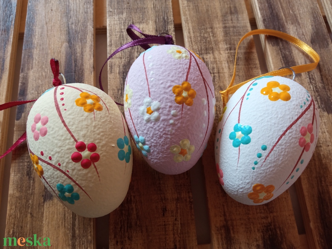 Pontozott húsvéti tojások - ünnepi díszek, dekorációk - húsvéti díszek és dekorációk - húsvéti tojás, hímestojás - Meska.hu