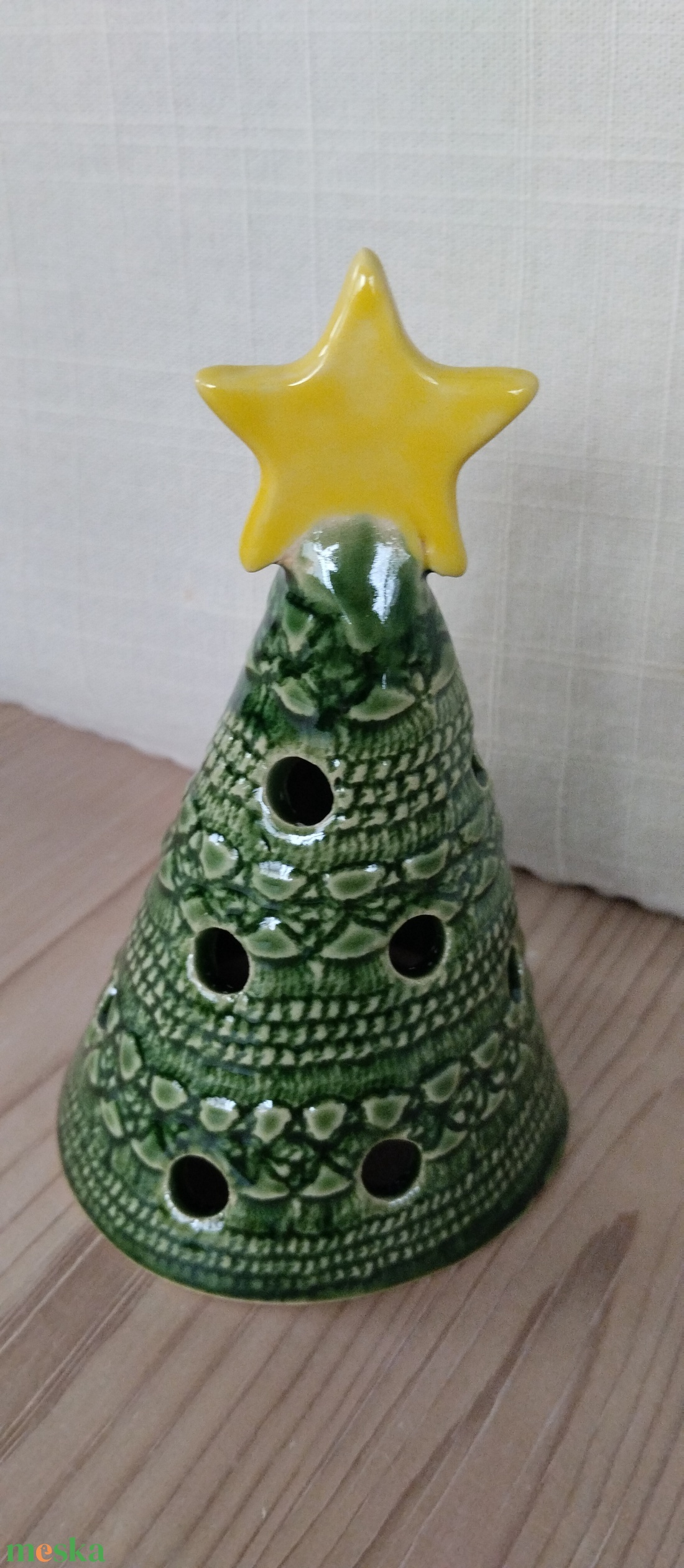 Kerámia fenyőfa mécses - karácsony - karácsonyi lakásdekoráció - karácsonyi illatgyertya, mécses - Meska.hu