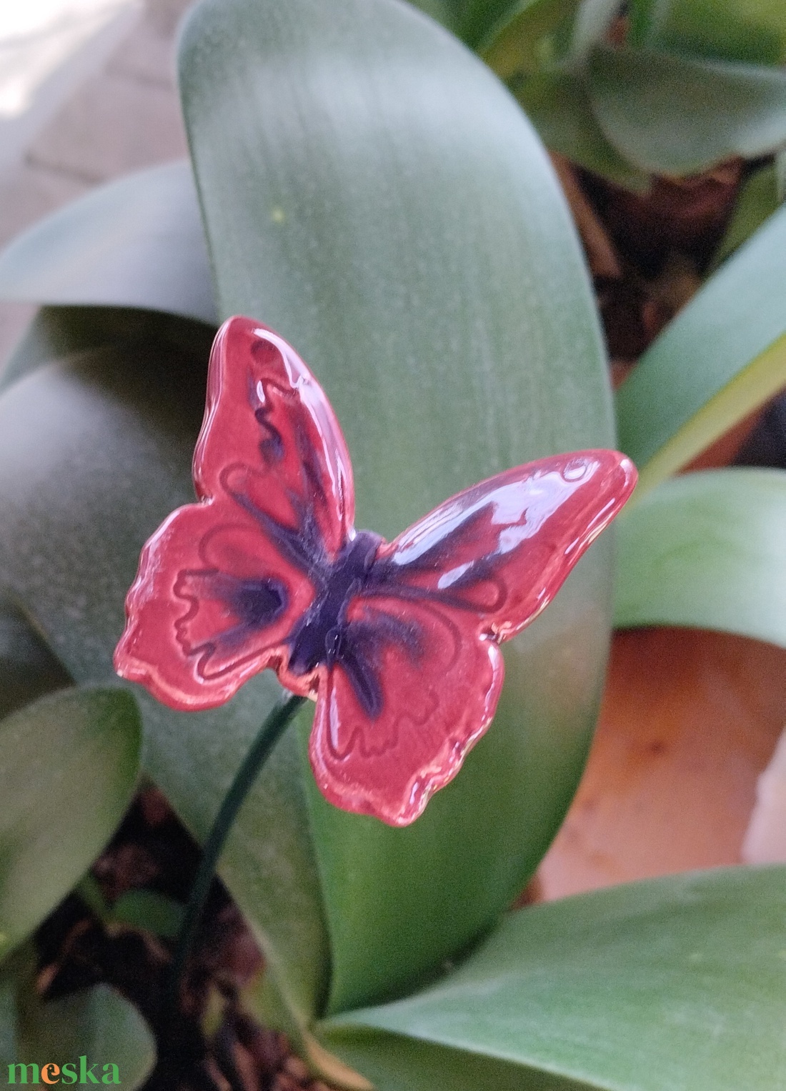 Kerámia lepke - otthon & életmód - virágdekoráció - virágdíszítő kellékek - Meska.hu