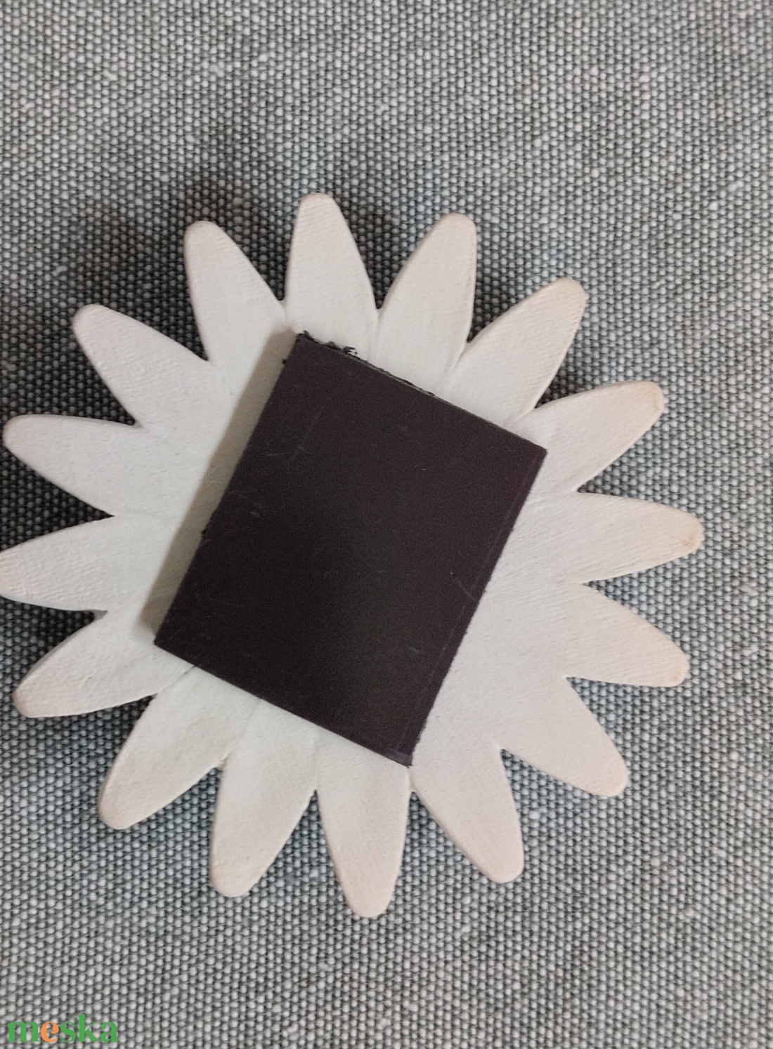 Virág hűtőmágnes  - otthon & életmód - konyhafelszerelés, tálalás - konyhai dekoráció - hűtőmágnes - Meska.hu