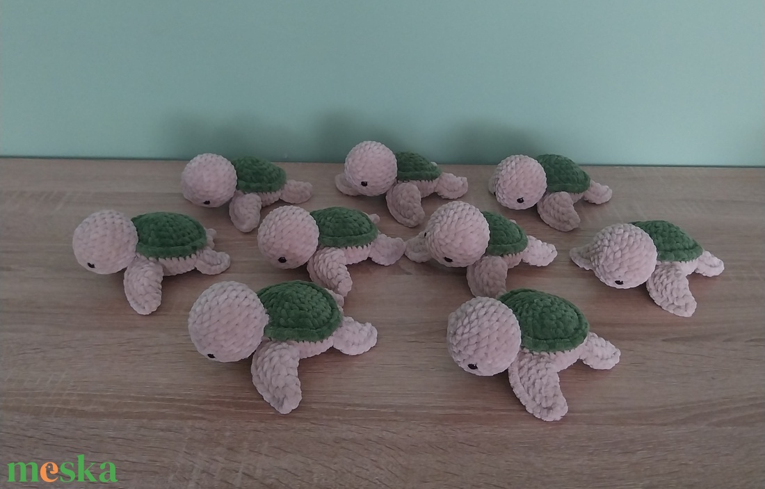 Amigurumi teknős - játék & sport - plüssállat & játékfigura - más figura - Meska.hu Amigurumi teknős - játék & sport - plüssállat & játékfigura - más figura - Meska.hu