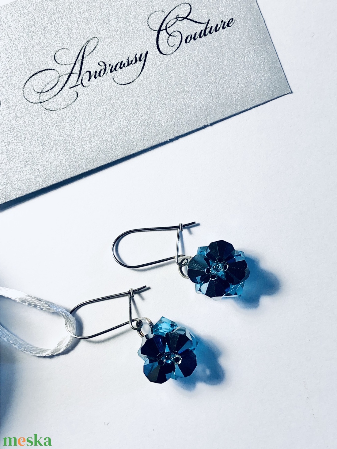 Andrassy Couture Swarovski fülbevaló ékszerdobozban - ékszer - fülbevaló - lógó fülbevaló - Meska.hu