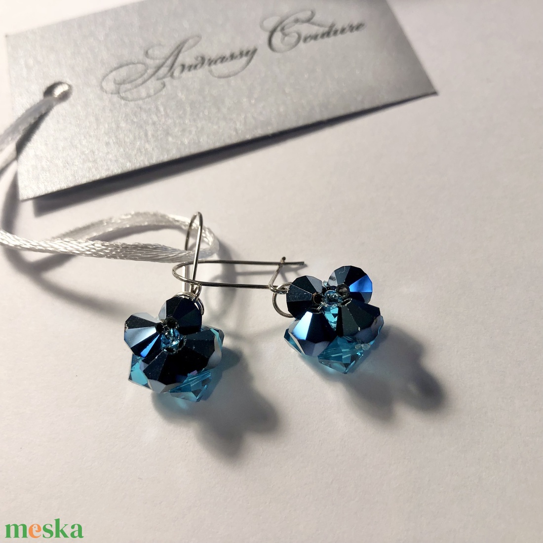 Andrassy Couture Swarovski fülbevaló ékszerdobozban - ékszer - fülbevaló - lógó fülbevaló - Meska.hu