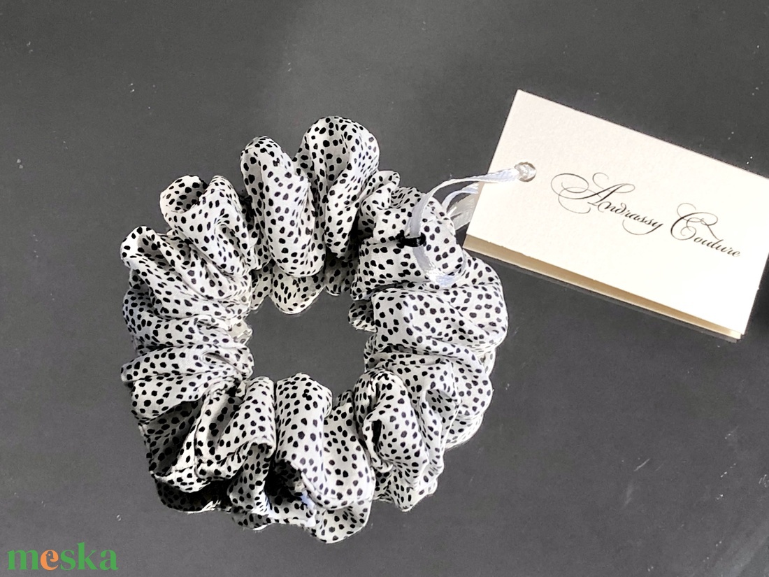 Andrassy Couture mini pöttyös hernyóselyem hajgumi - ruha & divat - hajdísz & hajcsat - hajgumi - Meska.hu
