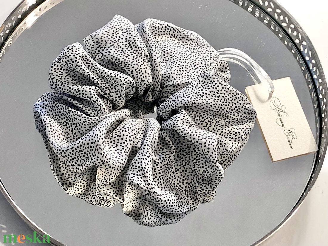 Andrassy Couture XL pöttyös hernyóselyem hajgumi - ruha & divat - hajdísz & hajcsat - hajgumi - Meska.hu