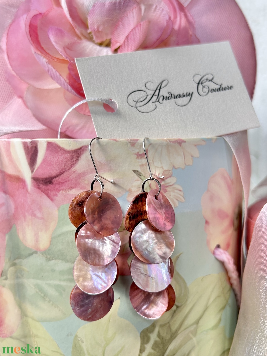 Andrassy Couture rózsaszín kagyló fülbevaló  - ékszer - fülbevaló - lógó fülbevaló - Meska.hu