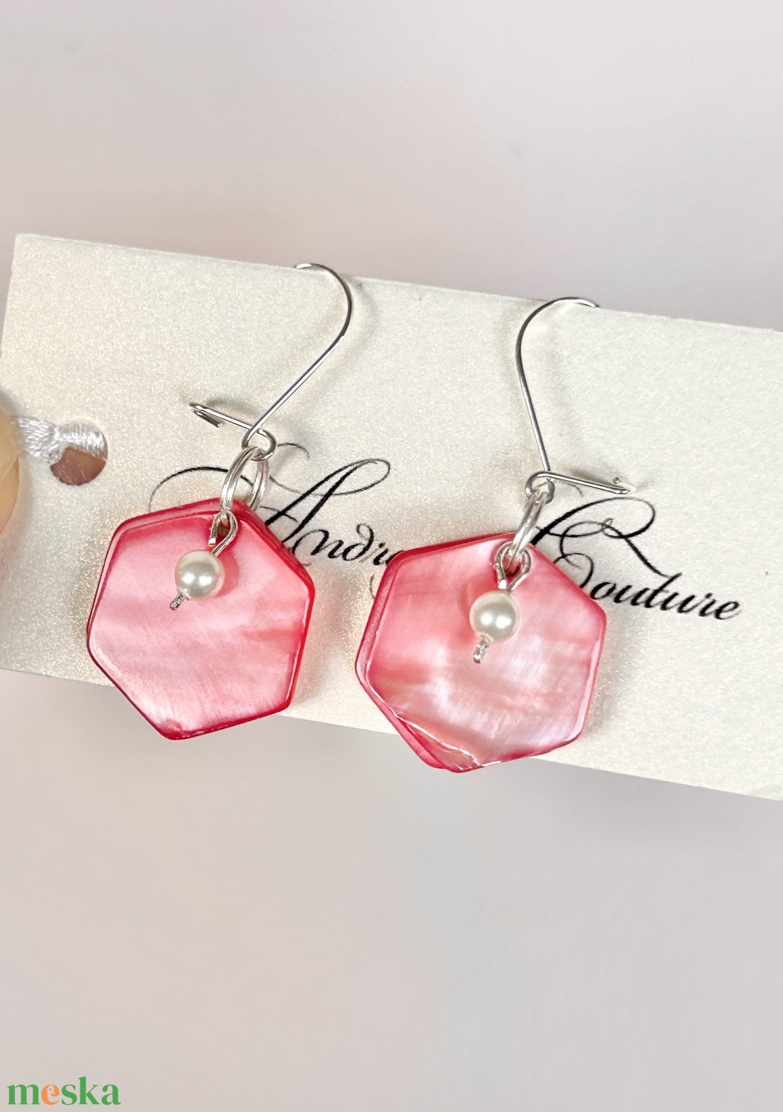 Andrassy Couture hatszög kagyló és Swarovski fülbevaló  - ékszer - fülbevaló - lógó fülbevaló - Meska.hu