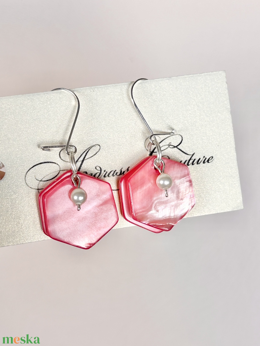 Andrassy Couture hatszög kagyló és Swarovski fülbevaló  - ékszer - fülbevaló - lógó fülbevaló - Meska.hu