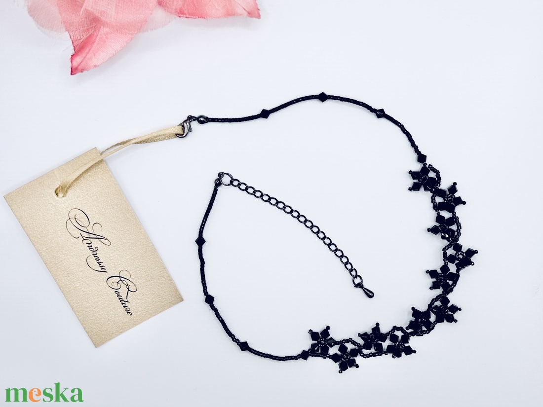 Andrassy Couture  Swarovski virágok nyakék/ nyaklánc - ékszer - nyaklánc - gyöngyös nyaklánc - Meska.hu
