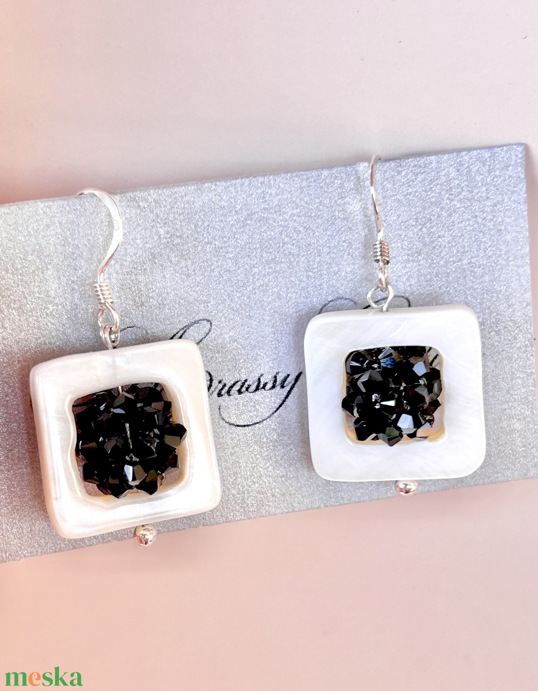 Andrassy Couture geometrikus kagyló / Swarovski kristály / ezüst fülbevaló  - ékszer - fülbevaló - lógó fülbevaló - Meska.hu