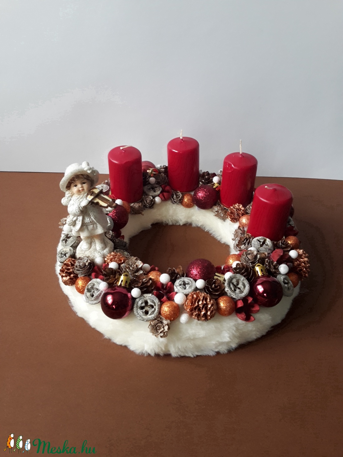 Hegedűs kislány adventin koszorú - karácsony - adventi díszek - adventi koszorú - Meska.hu
