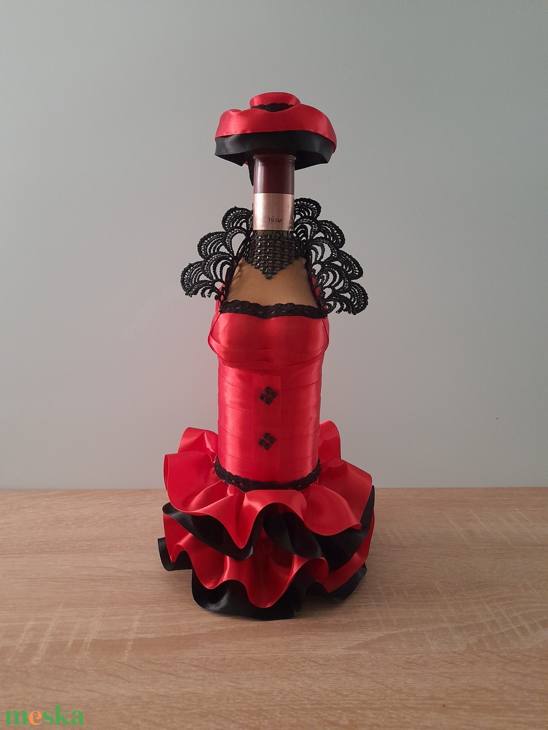 Piros szenvedély borosüveg ruha - otthon & életmód - konyhafelszerelés, tálalás - tálalás - bortartó - Meska.hu