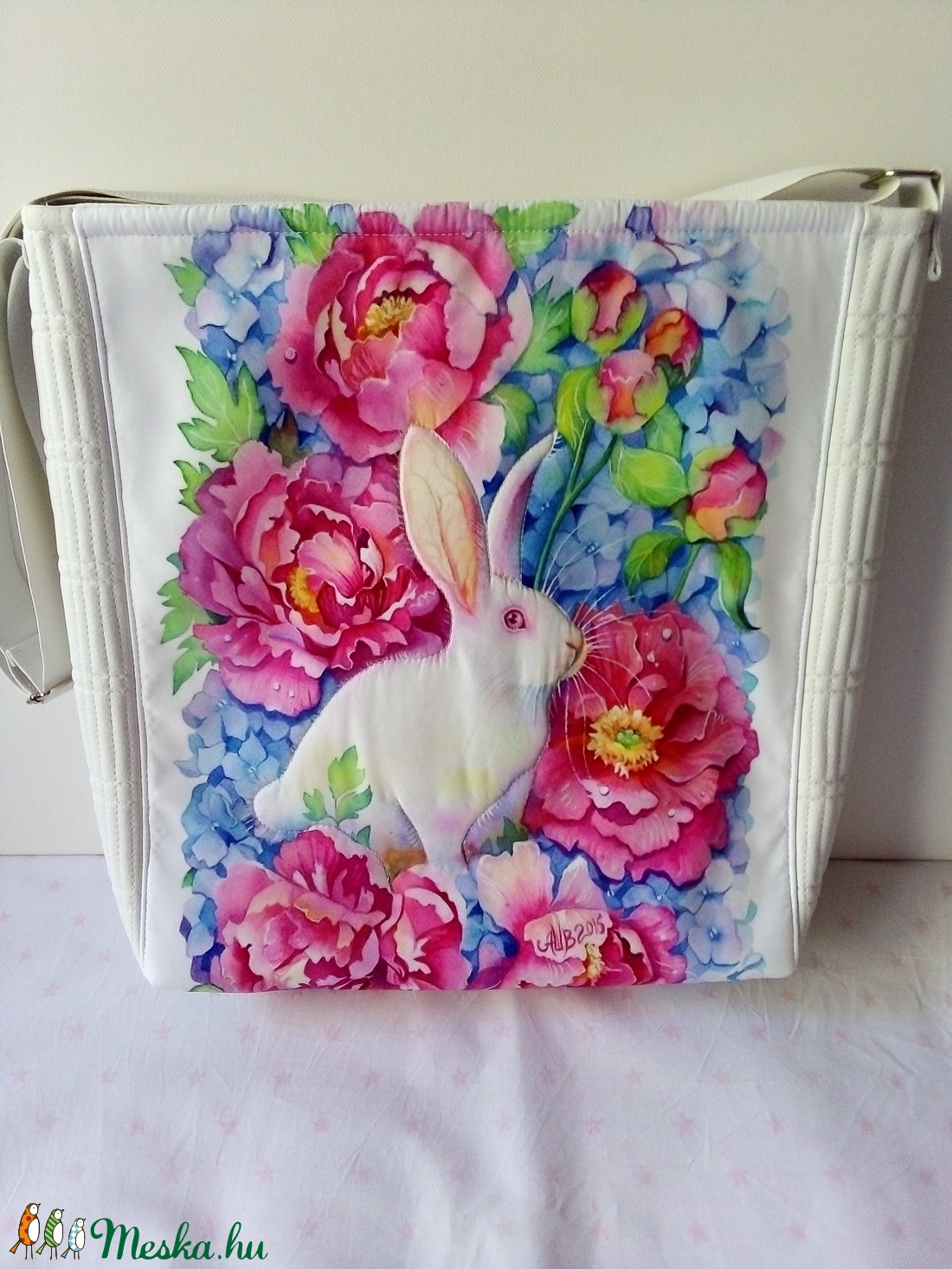 Fehér nyuszis táska - táska & tok - kézitáska & válltáska - vállon átvethető táska - Meska.hu