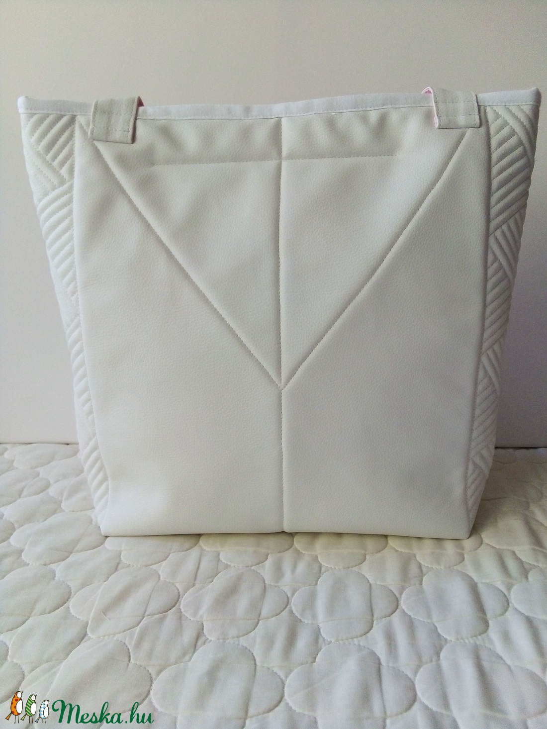 Fehér nyuszis-cicás táska - táska & tok - kézitáska & válltáska - válltáska - Meska.hu