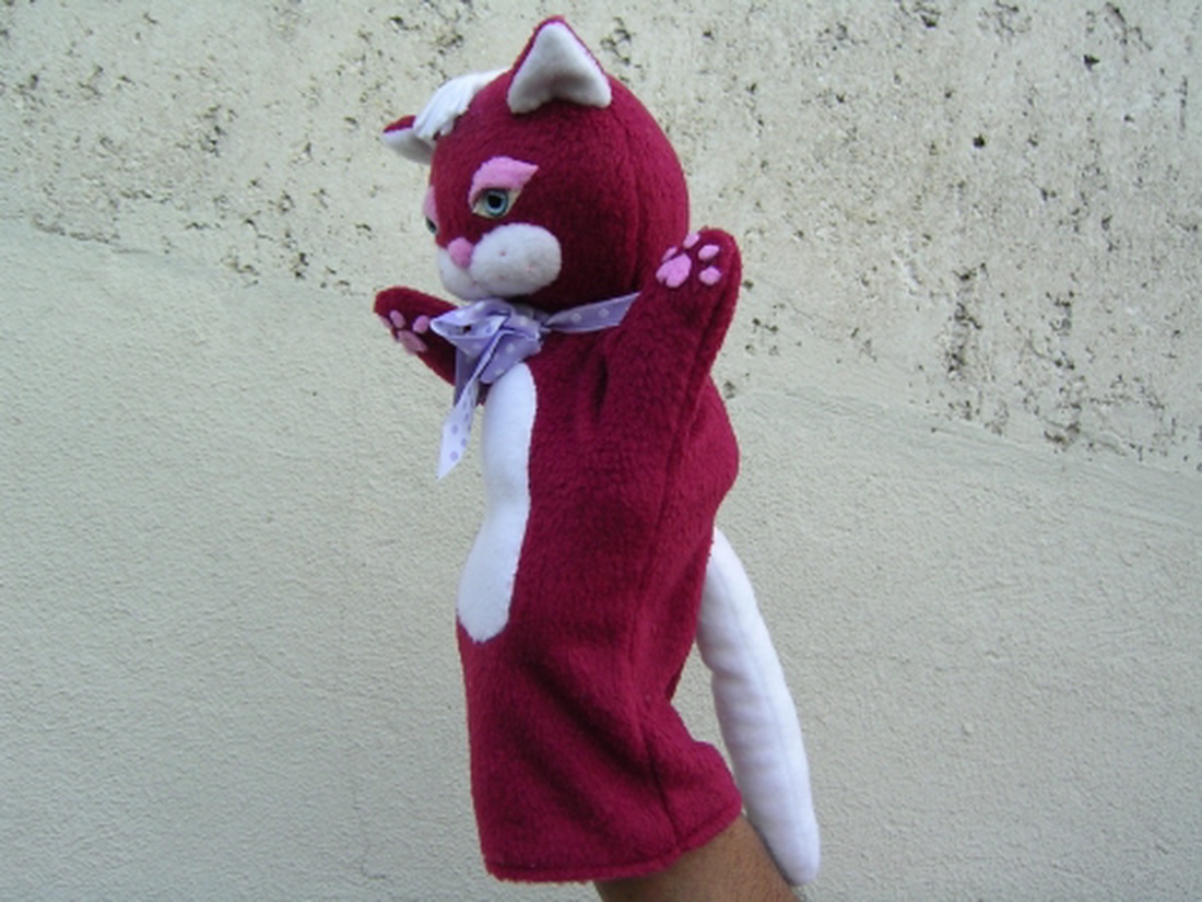 Bordó cica - kézbáb -  - Meska.hu