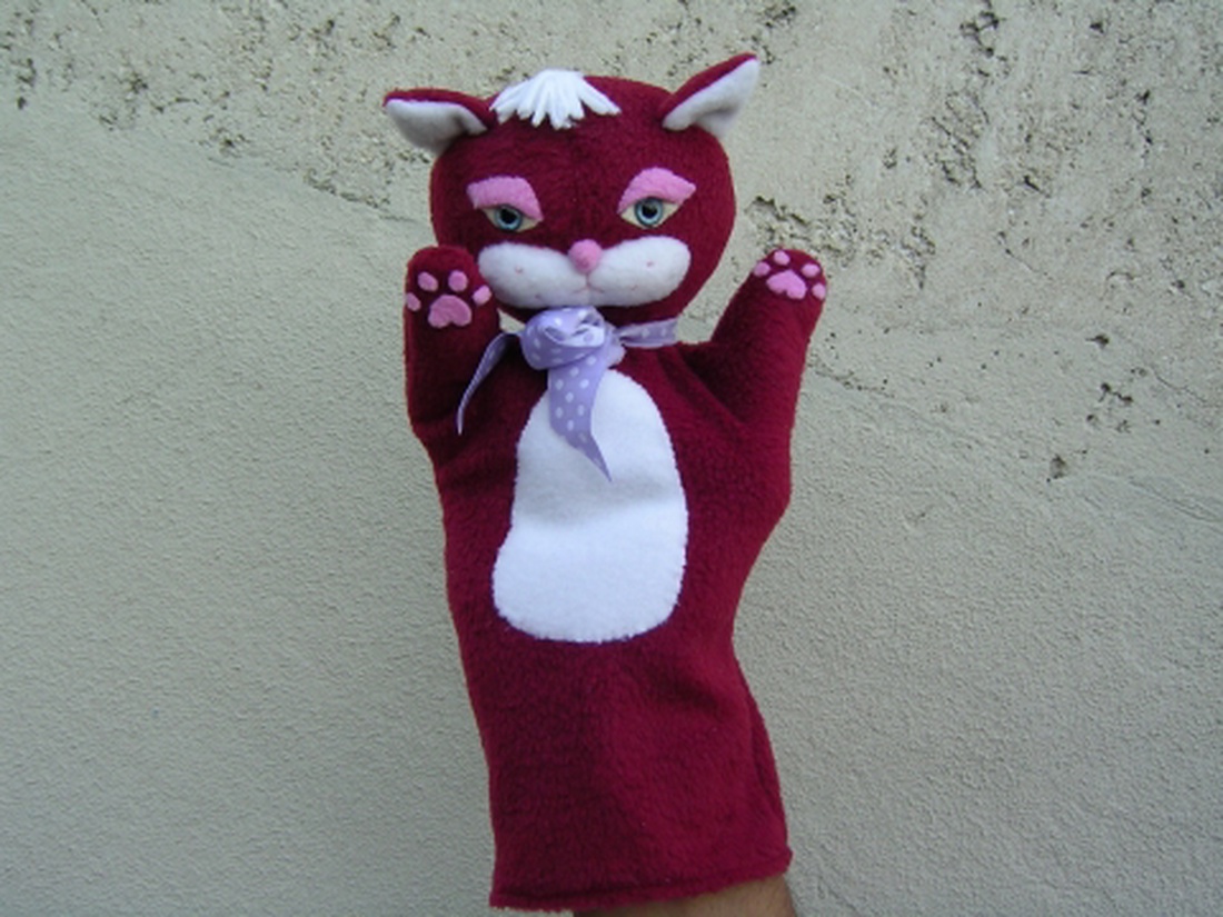 Bordó cica - kézbáb -  - Meska.hu