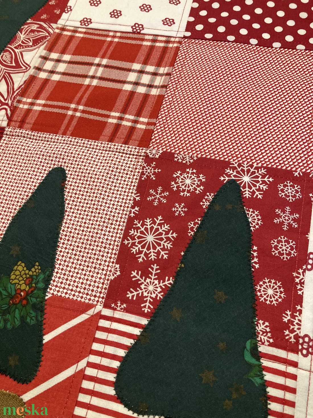 Karácsonyi patchwork asztalközép - karácsony - karácsonyi lakásdekoráció - ünnepi asztaldekoráció - Meska.hu Karácsonyi patchwork asztalközép - karácsony - karácsonyi lakásdekoráció - ünnepi asztaldekoráció - Meska.hu