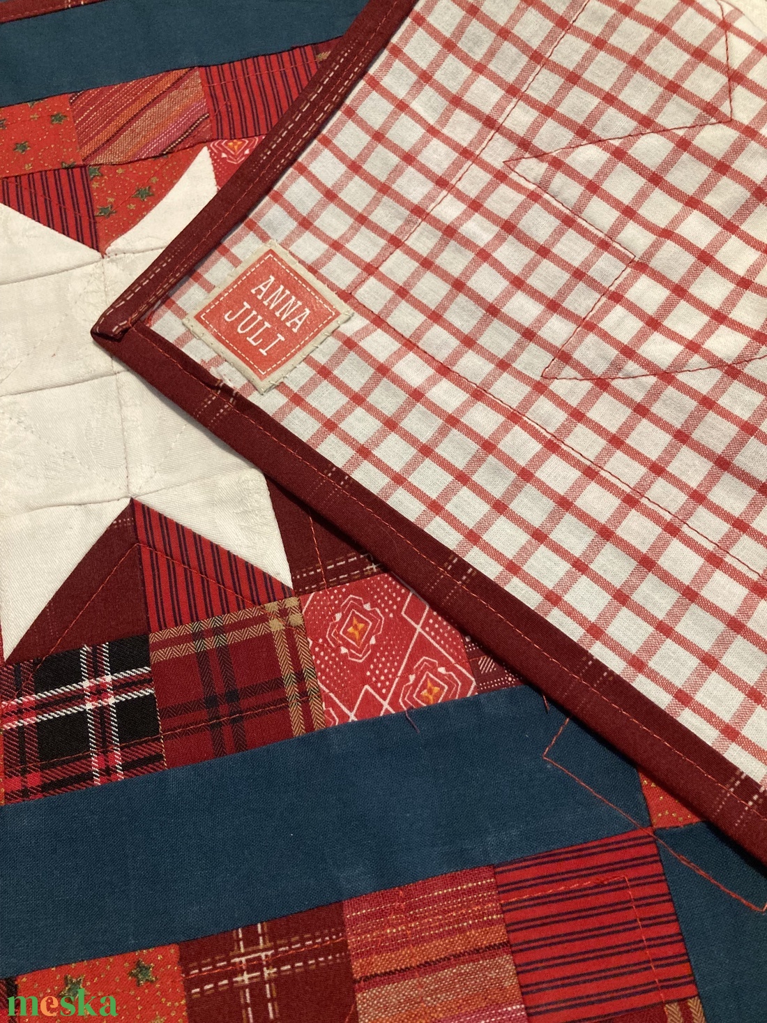 Karácsonyi patchwork asztalközép - karácsony - karácsonyi lakásdekoráció - ünnepi asztaldekoráció - Meska.hu Karácsonyi patchwork asztalközép - karácsony - karácsonyi lakásdekoráció - ünnepi asztaldekoráció - Meska.hu