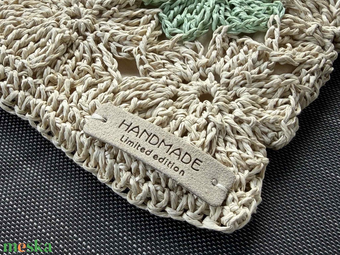 Világos bézs-menta mobil táska - táska & tok - kézitáska & válltáska - válltáska - Meska.hu