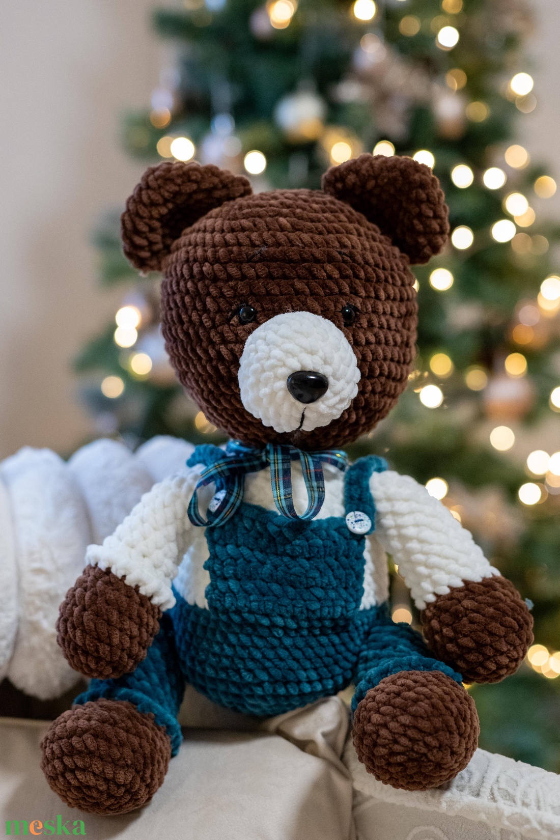 Horgolt mackó kék nadrágban - játék & sport - plüssállat & játékfigura - maci - Meska.hu