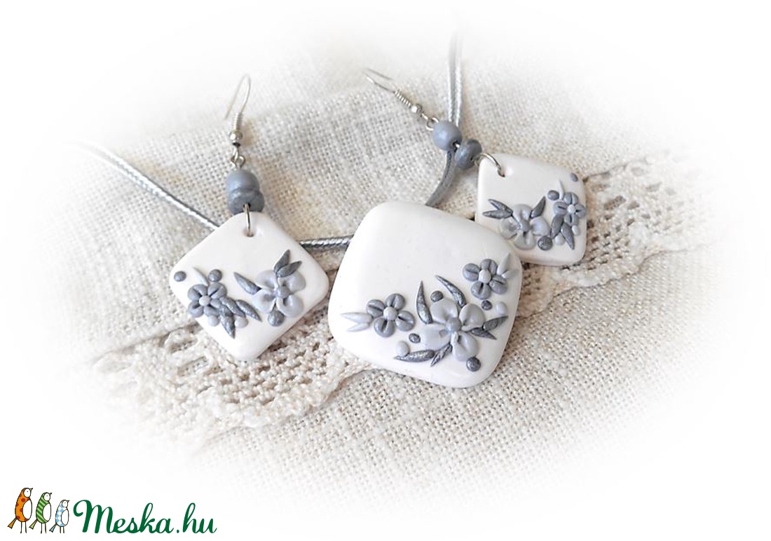 Ezüstös elegancia - ékszer szett - ékszer - ékszerszett - Meska.hu