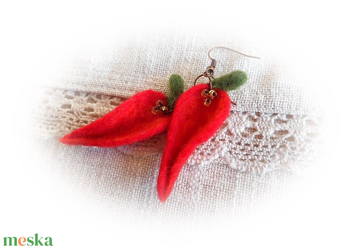 Paprika - nemez fülbevaló - ékszer - fülbevaló - lógó fülbevaló - Meska.hu Paprika - nemez fülbevaló - ékszer - fülbevaló - lógó fülbevaló - Meska.hu
