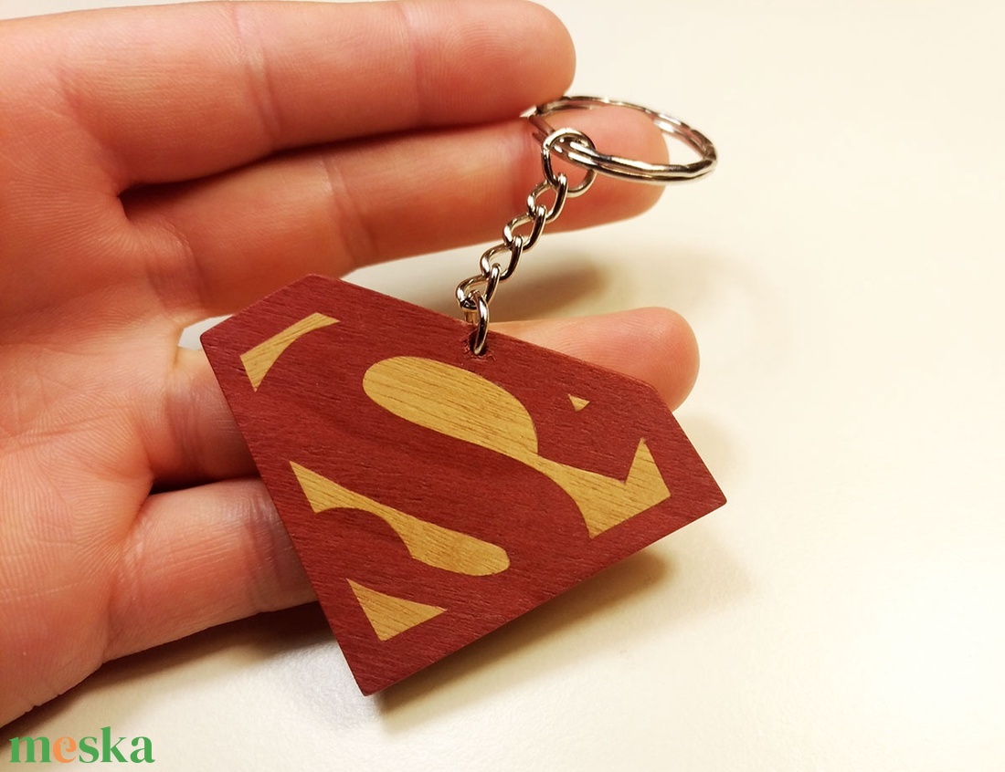 Superman fa kulcstartó (intarzia) - táska & tok - kulcstartó & táskadísz - kulcstartó - Meska.hu Superman fa kulcstartó (intarzia) - táska & tok - kulcstartó & táskadísz - kulcstartó - Meska.hu