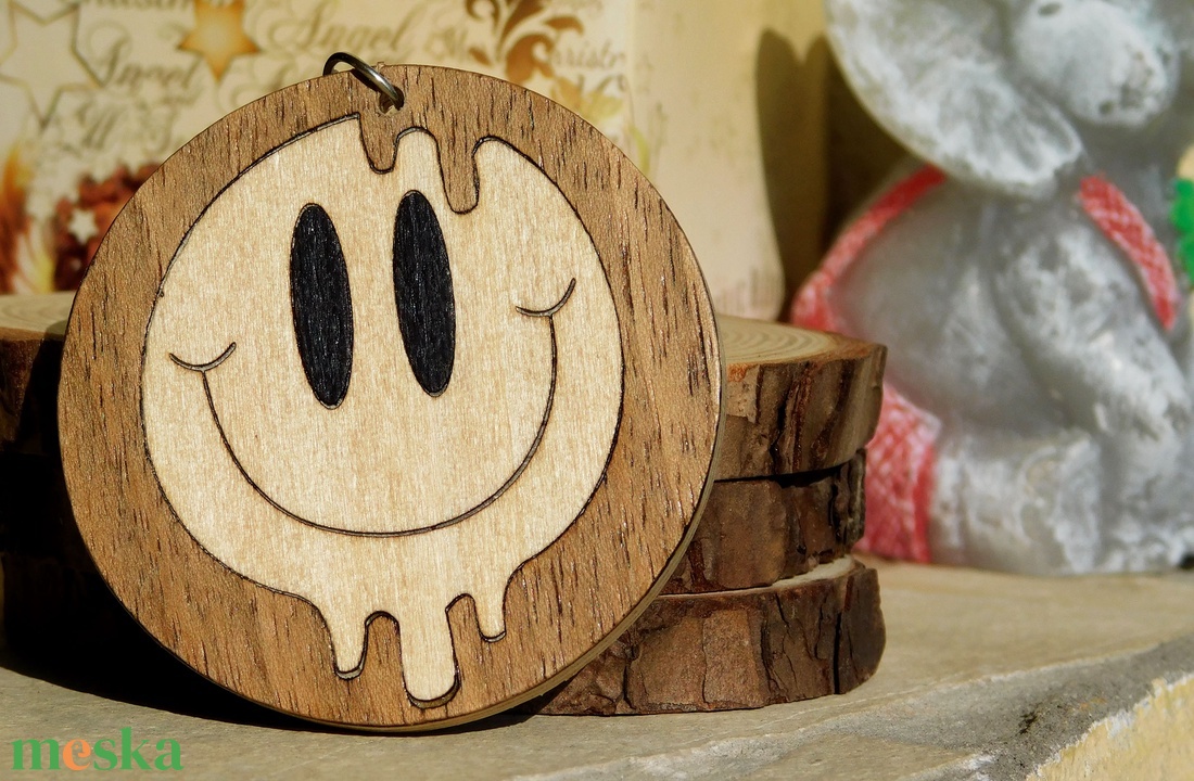 smile, mosoly, vidám ajándék, fa, egyedi, kulcstartó/mágnes (Intarzia) - táska & tok - kulcstartó & táskadísz - kulcstartó - Meska.hu