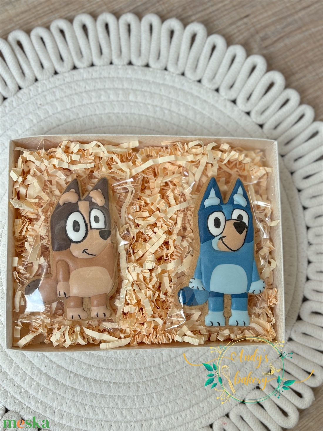 Bluey Bingo mézeskalács - élelmiszer - gourmet ajándékcsomag - Meska.hu