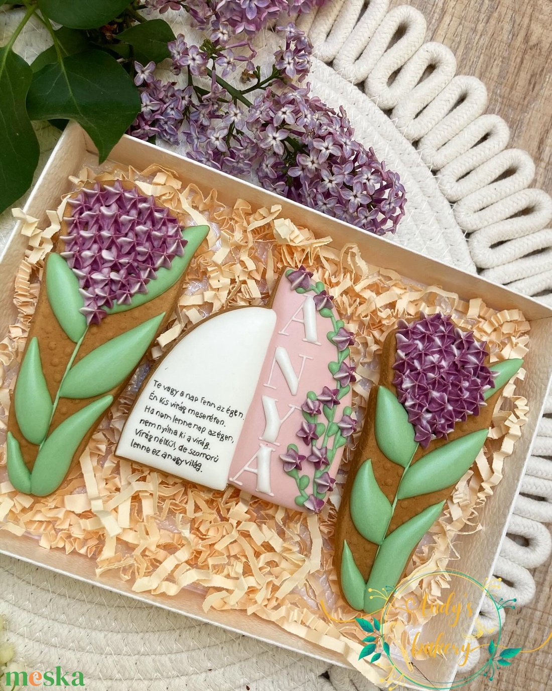 Anyák napi virág box - élelmiszer - gourmet ajándékcsomag - Meska.hu