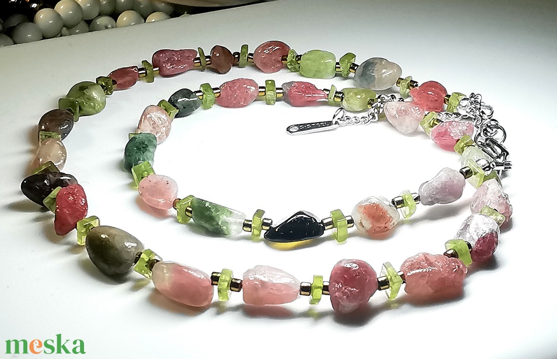 Turmalin - peridot nyakék - ékszer - nyaklánc - medál nélküli nyaklánc - Meska.hu