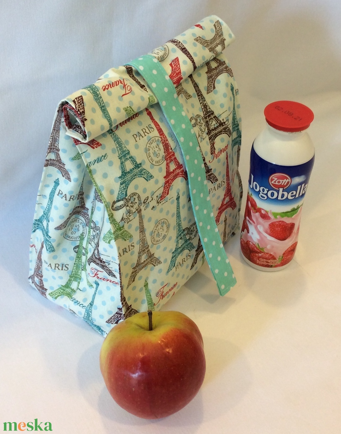 Uzsonnás táska / Lunch bag / ajándék szalvétával - táska & tok - uzsonna- & ebéd tartó - ebéd tasak, doboz - Meska.hu Uzsonnás táska / Lunch bag / ajándék szalvétával - táska & tok - uzsonna- & ebéd tartó - ebéd tasak, doboz - Meska.hu