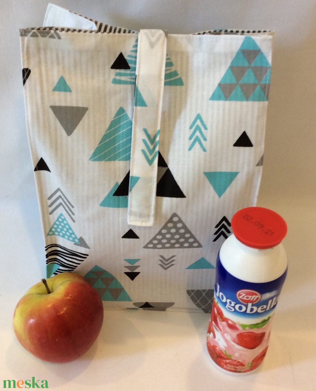 Uzsonnás táska / Lunch bag / ajándék szalvétával - táska & tok - uzsonna- & ebéd tartó - ebéd tasak, doboz - Meska.hu Uzsonnás táska / Lunch bag / ajándék szalvétával - táska & tok - uzsonna- & ebéd tartó - ebéd tasak, doboz - Meska.hu