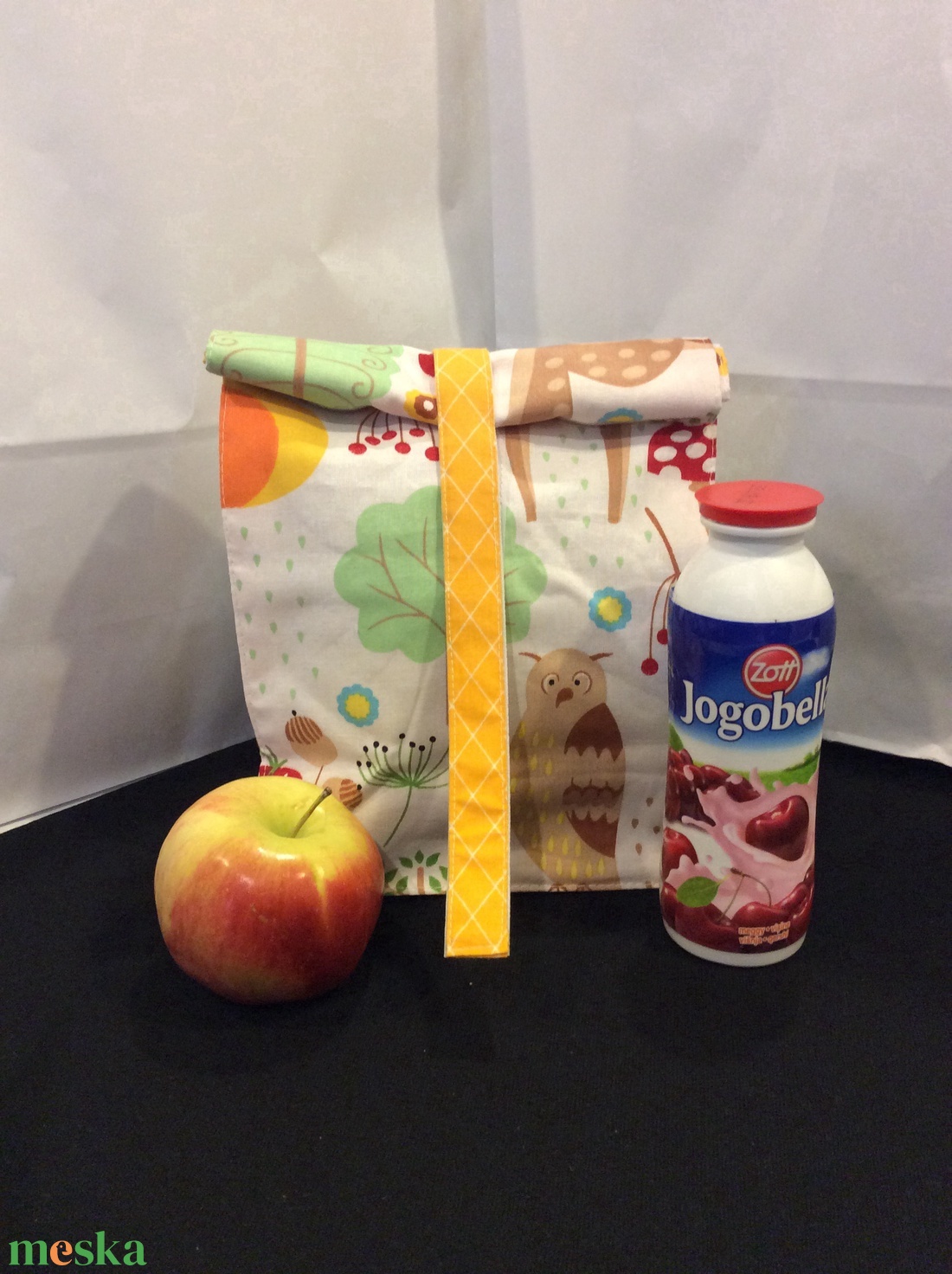 Uzsonnás táska / Lunch bag / ajándék szalvétával - táska & tok - uzsonna- & ebéd tartó - ebéd tasak, doboz - Meska.hu Uzsonnás táska / Lunch bag / ajándék szalvétával - táska & tok - uzsonna- & ebéd tartó - ebéd tasak, doboz - Meska.hu