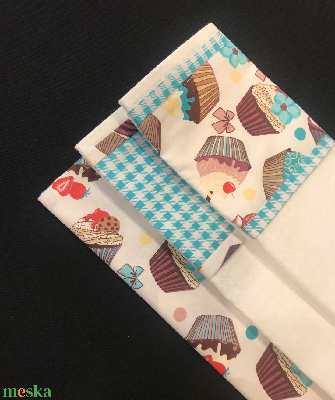 Konyharuha szett muffin mintás - otthon & életmód - konyhafelszerelés, tálalás - konyhai textil - konyharuha & törlőkendő - Meska.hu Konyharuha szett muffin mintás - otthon & életmód - konyhafelszerelés, tálalás - konyhai textil - konyharuha & törlőkendő - Meska.hu