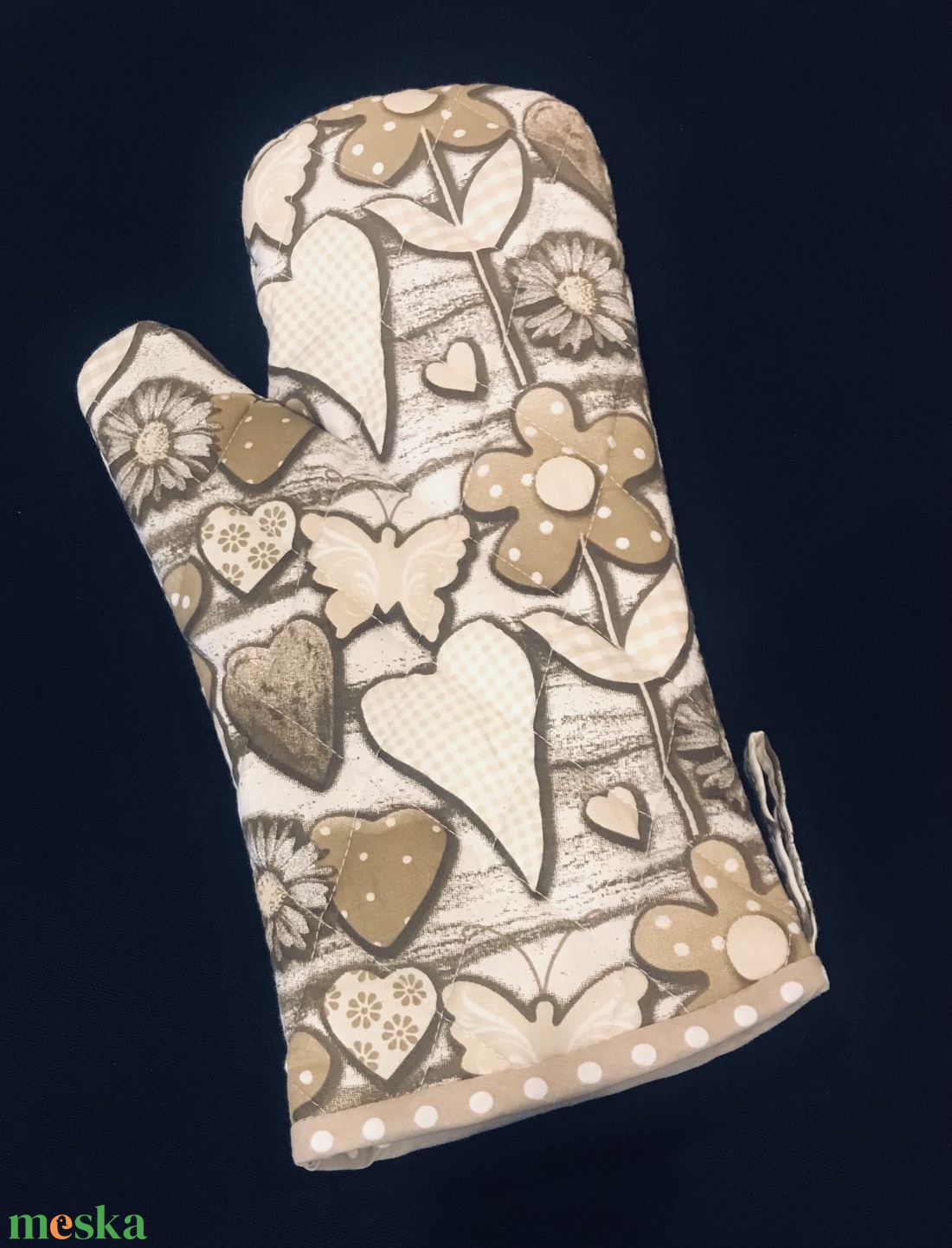 Tányéralátét szivecske - virág mintás  - otthon & életmód - konyhafelszerelés, tálalás - tálalás - tányér- és poháralátét - Meska.hu