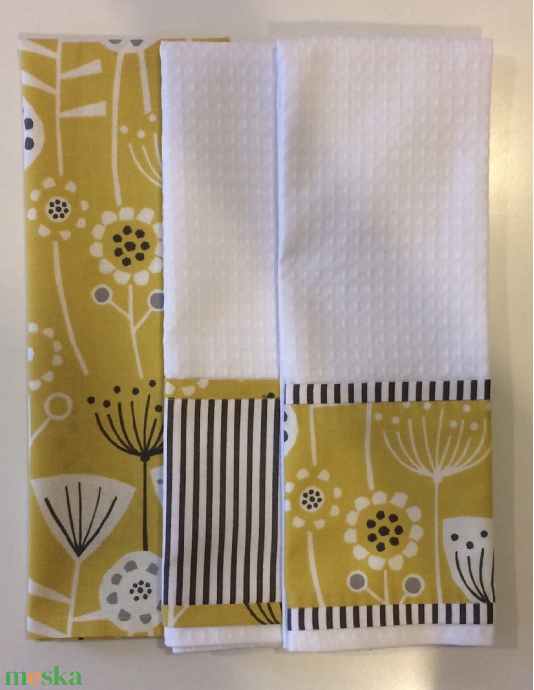 Edényfogó kesztyű pitypang  mintával  - otthon & életmód - konyhafelszerelés, tálalás - konyhai textil - edényfogó & edényfedő - Meska.hu