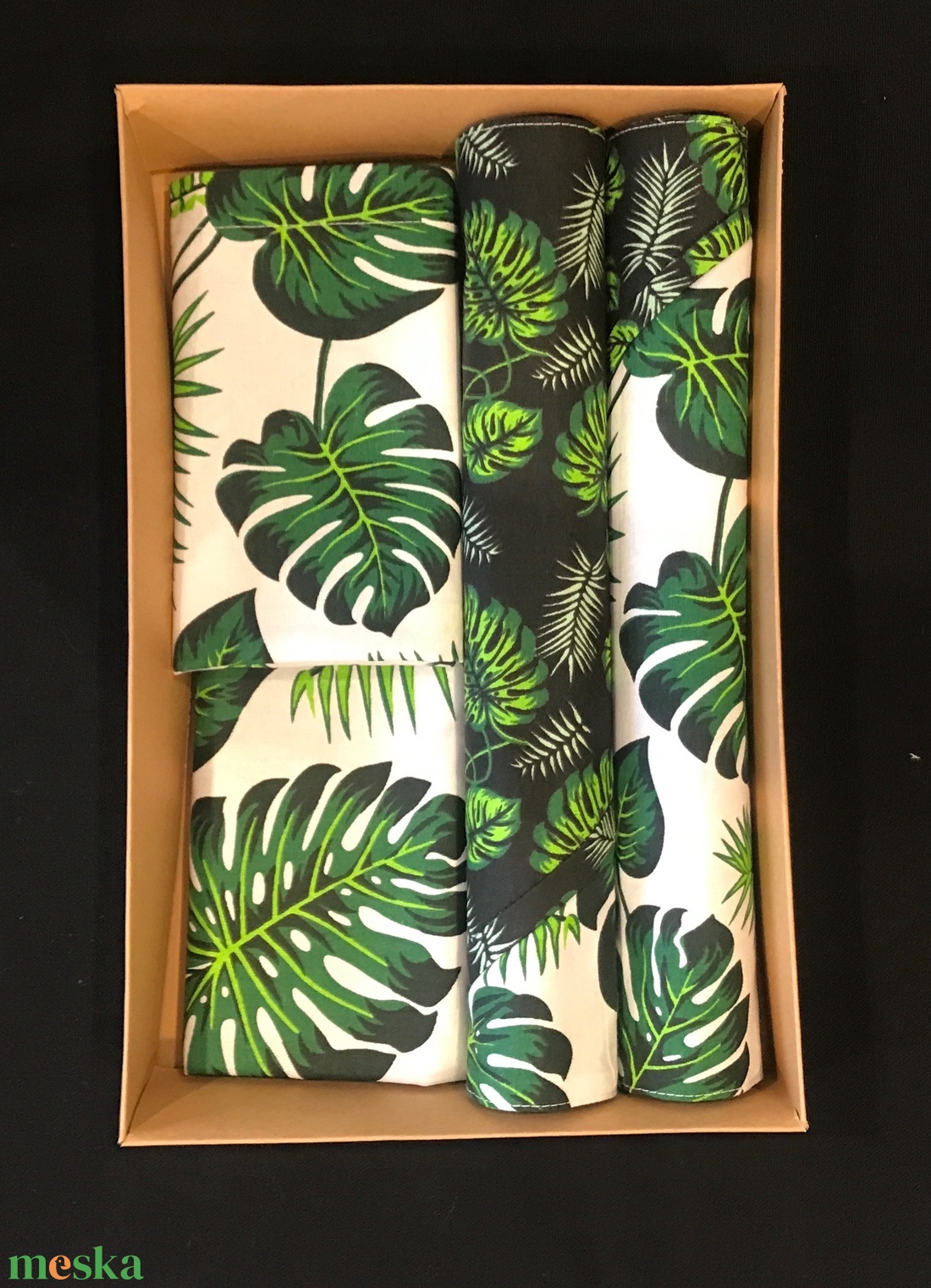 Tányéralátét szett levél mintával  - otthon & életmód - konyhafelszerelés, tálalás - tálalás - tányér- és poháralátét - Meska.hu