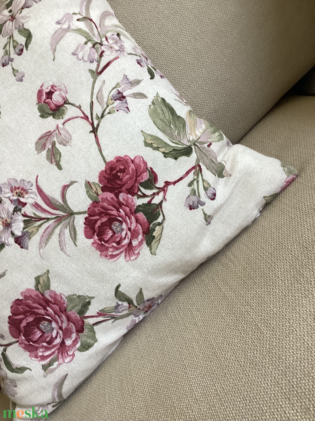 Díszpárnahuzat rózsa mintával  - otthon & életmód - lakástextil - párna & párnahuzat - díszpárnahuzat - Meska.hu
