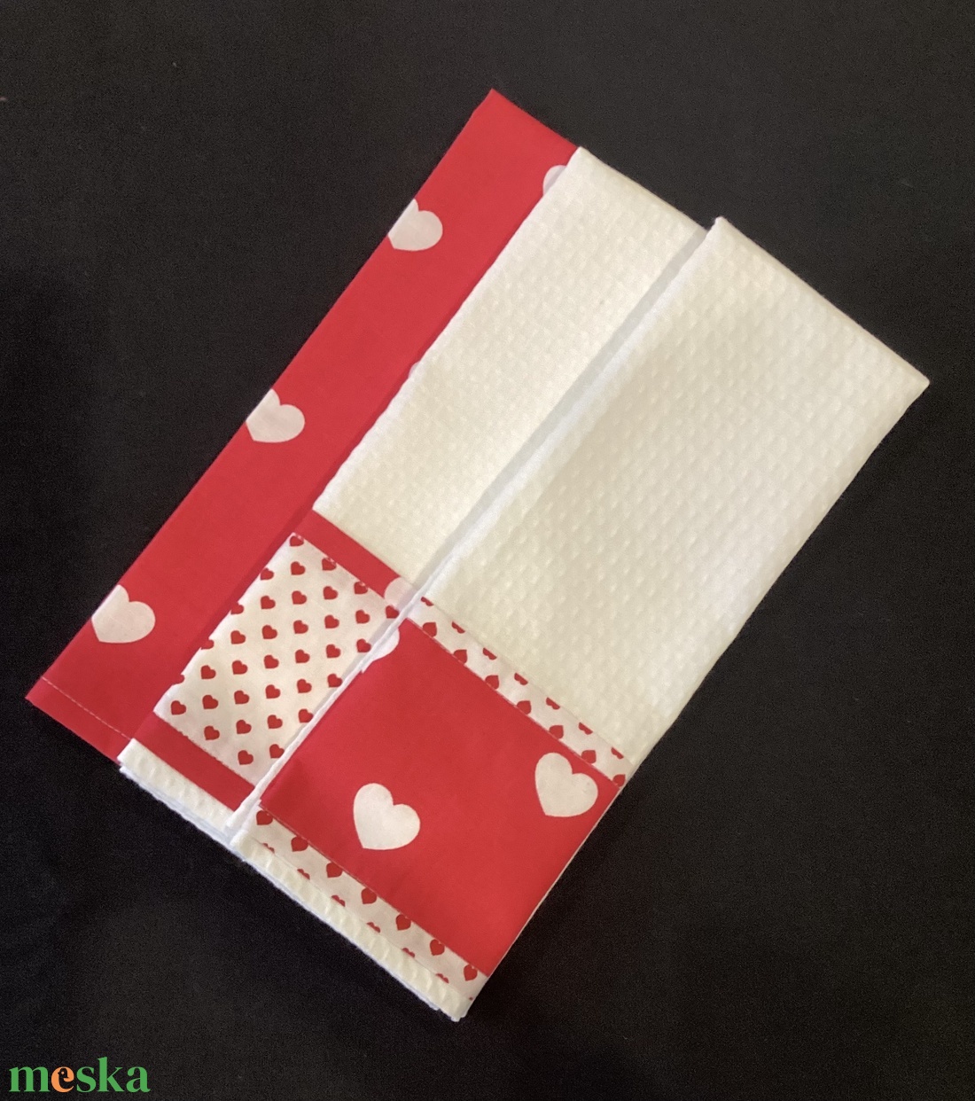 Kötény szívecske mintás - otthon & életmód - konyhafelszerelés, tálalás - konyhai textil - kötény - Meska.hu