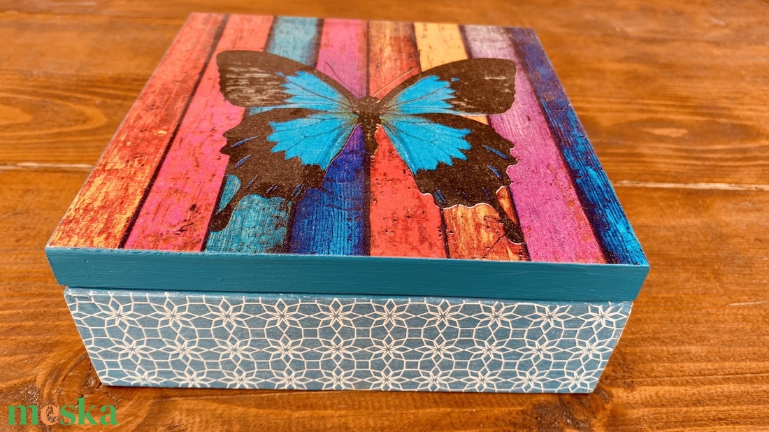 Pillangó doboz - otthon & életmód - dekoráció - asztal és polc dekoráció - díszdoboz - Meska.hu