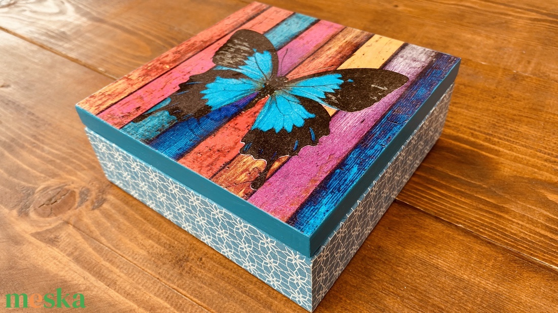 Pillangó doboz - otthon & életmód - dekoráció - asztal és polc dekoráció - díszdoboz - Meska.hu